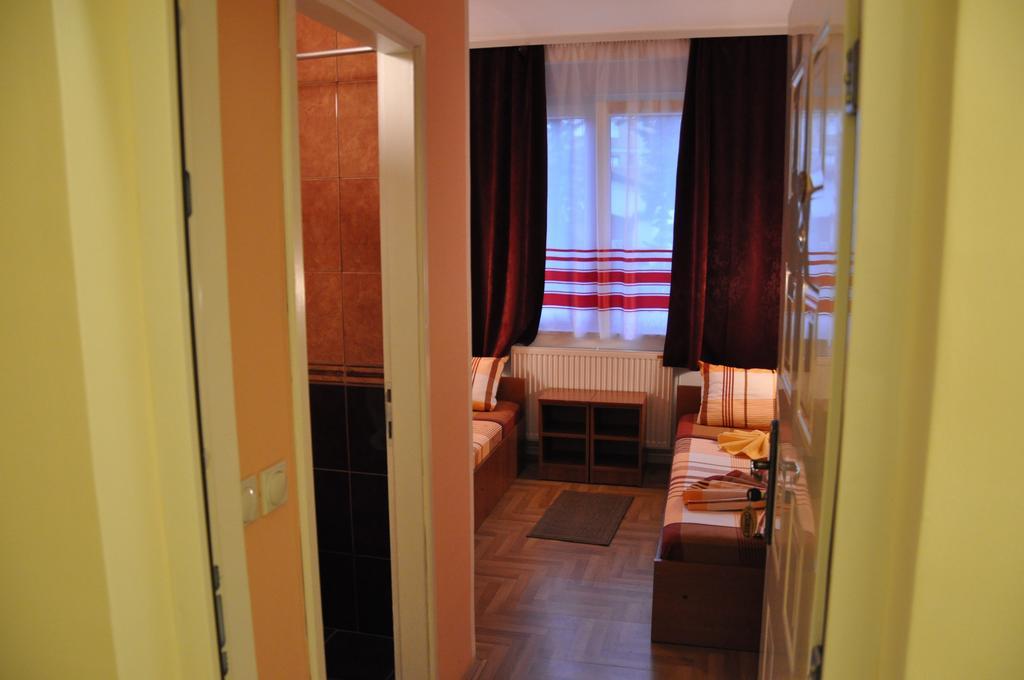 Rooms Turist Владичин-Хан Номер фото