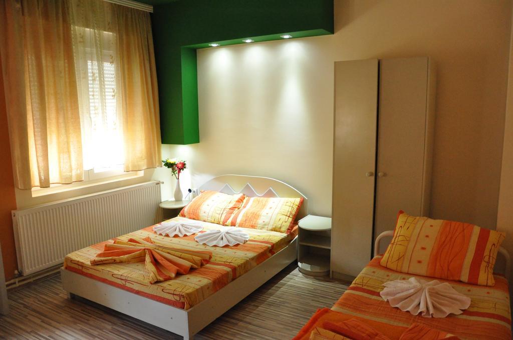 Rooms Turist Владичин-Хан Номер фото